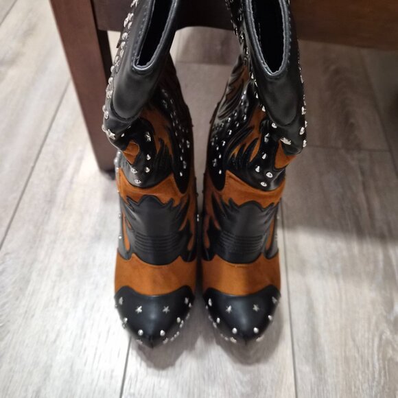 AKIRA AZALEA WANG CALLIA BLACK MULTI WESTERN WEDGE BOOTIE Size 99
